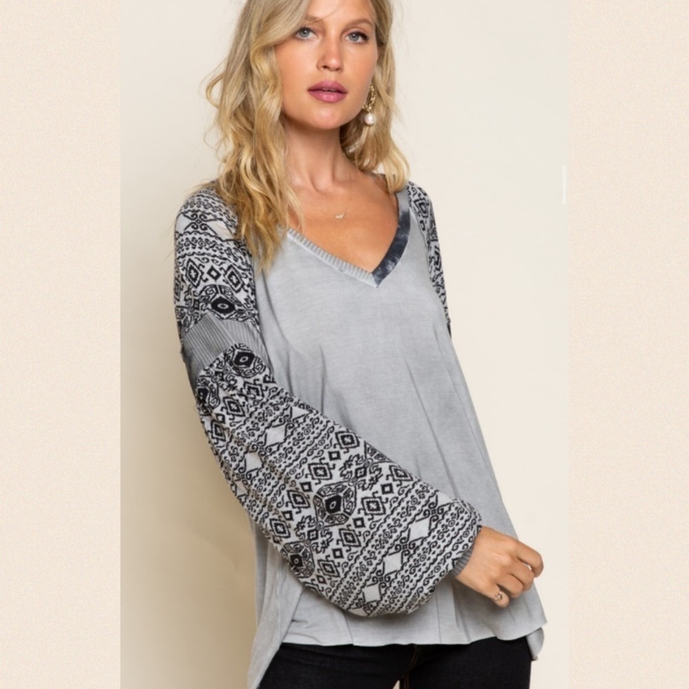 Stone Gray Aztec Bubble Sleeve Top